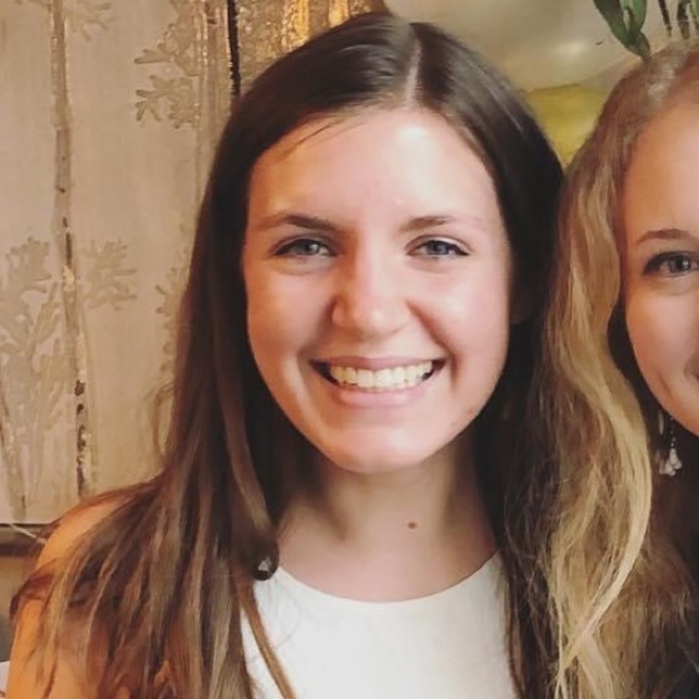 Meet your Posher, Christina